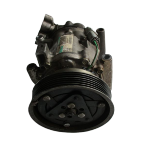 Renault Clio 3° serie e Nissan  anno dal 2005 al 2012 Compressore aria condizionata   8200651251